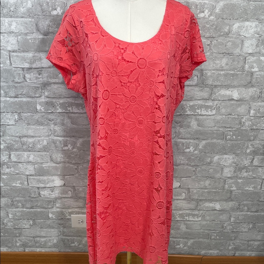 Tiana B. Coral Floral Lace Midi Dress